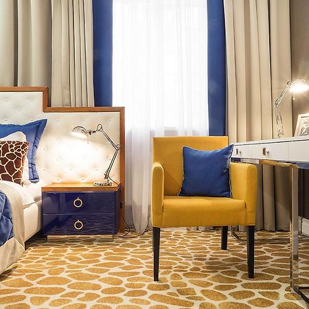Mirax Sapphire Boutique Hotel Harkov Kültér fotó