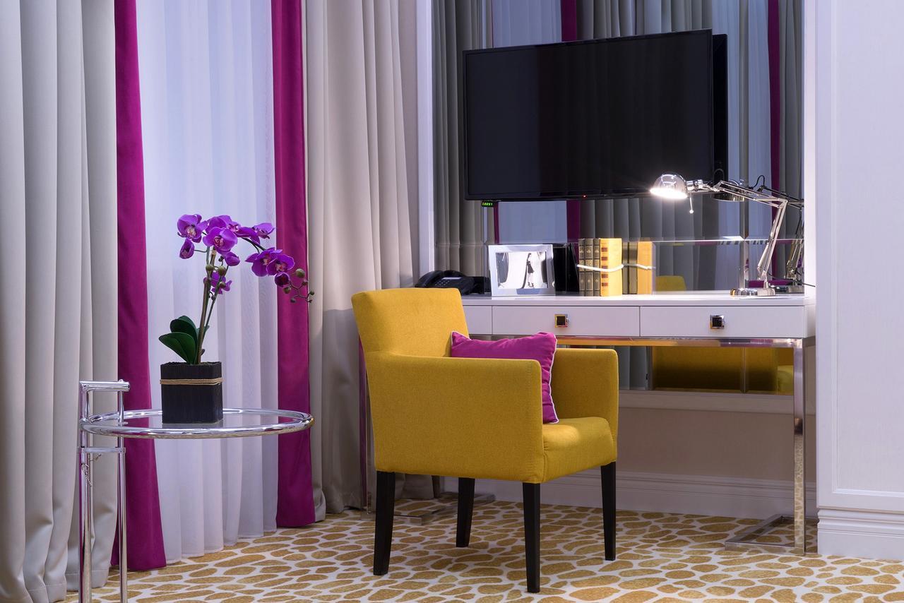 Mirax Sapphire Boutique Hotel Harkov Kültér fotó